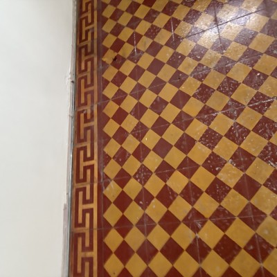Reclaimed Manor Tiles with border - job lot