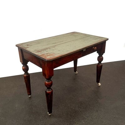 Antique Victorian Mahogany Table