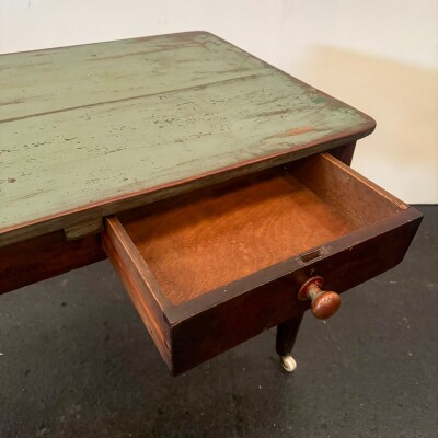 Antique Victorian Mahogany Table