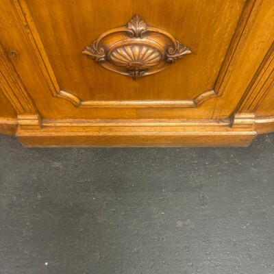 Antique Victorian Oak Wood Sideboard