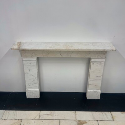 Antique Late Georgian/Early Victorian Carrara Marble Surround