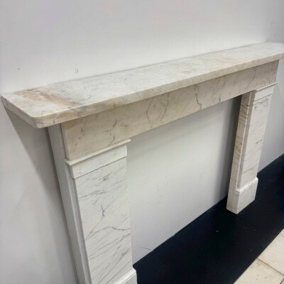 Antique Late Georgian/Early Victorian Carrara Marble Surround