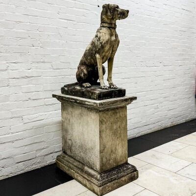 Reclaimed Terracotta Single Gun Dog on Plinth