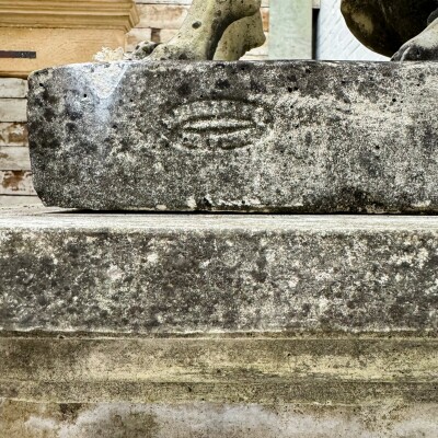 Reclaimed Terracotta Single Gun Dog on Plinth