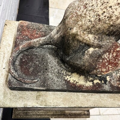 Reclaimed Terracotta Single Gun Dog on Plinth