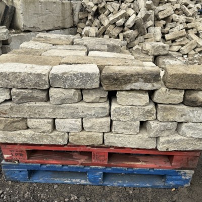 Delph walling stone Reclaimed 4” 2000m2 available 