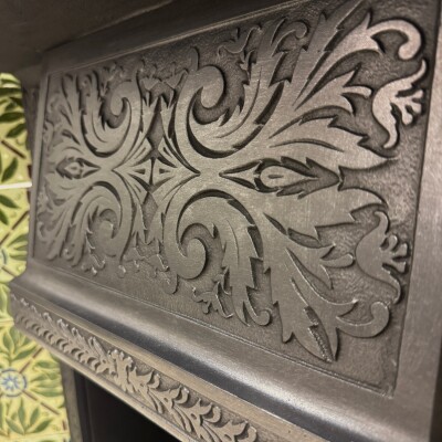 Antique Victorian Fireplace Insert With Josiah Wedgwood Tiles
