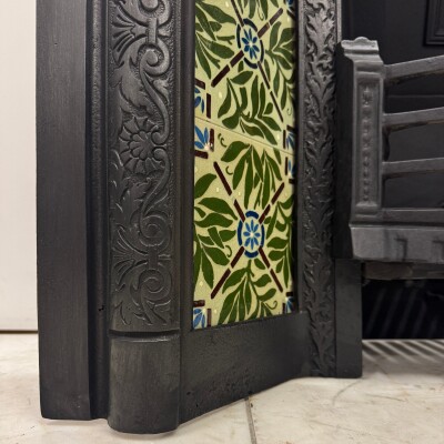 Antique Victorian Fireplace Insert With Josiah Wedgwood Tiles