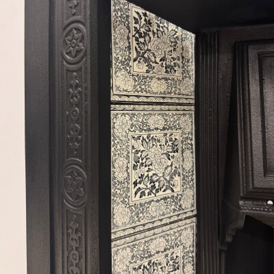 Antique Victorian Cast Iron Floral Tiled Fireplace Insert