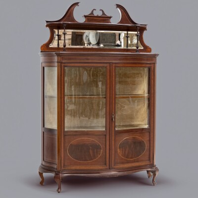 Antique Edwardian Inlaid Mahogany Display Cabinet