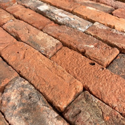 Reclaimed Farmhouse Blend Brick Slips - Cut From Real Reclaimed Bricks