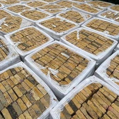 Genuine Reclaimed London Yellow Stock Handmade Bricks