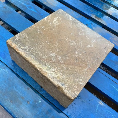 Reclaimed Stone Quoins - 300mm x 300mm