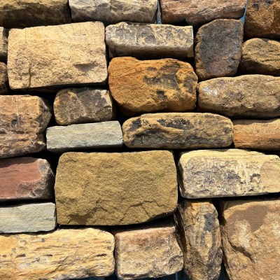 Reclaimed Random Farmhouse Building Stone