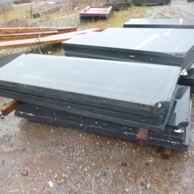Reclaimed slate slabs 