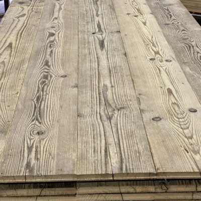 Reclaimed Pine 