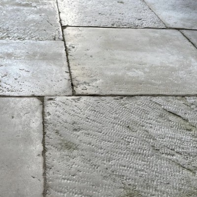 Antique pierre de Bourgogne, Limestone flagstones