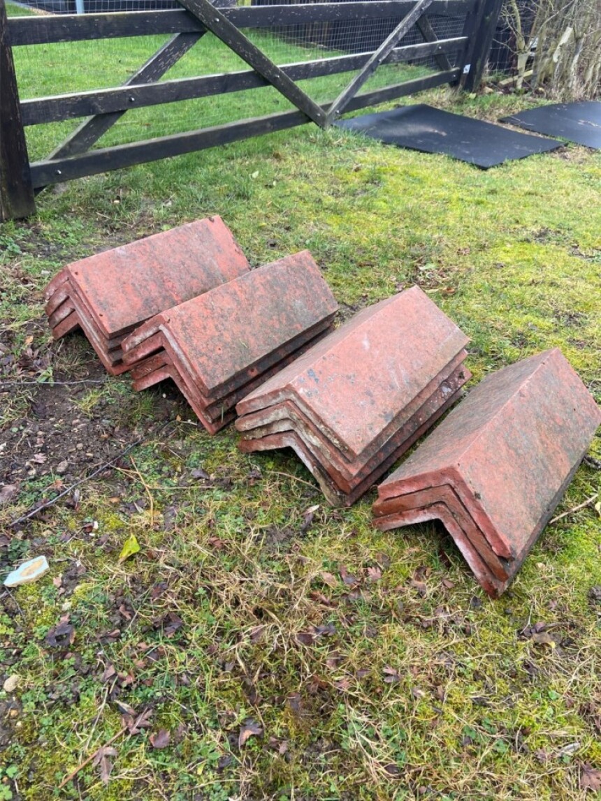 Reclaimed Roof Ridge Tiles – 39 Available | Reclaimed Materials