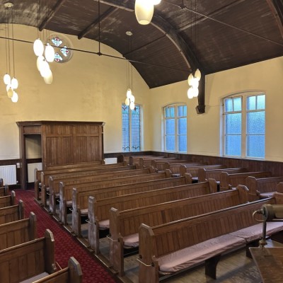 Reclaimed Solid Timber Church Pews – Various Sizes (5ft–10ft Available) BARNSLEY