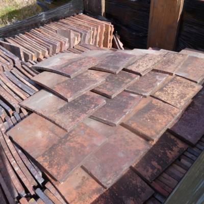 Clay rosemary/dreadnaught type roof  tiles   10 1/2 x 6 1/2