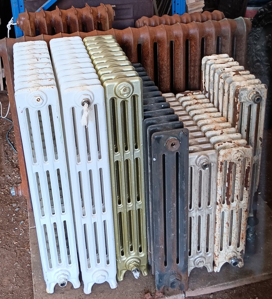 Cast Iron Radiator 90 Antique & Reclaimed Reclaimed cast iron radiators- SalvoWEB UK