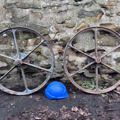 Stamford Mark 6-spoke Industrial Cast Iron Wheel