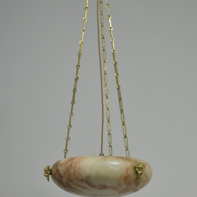 Alabaster Plafonnier Rams Mask Mounts