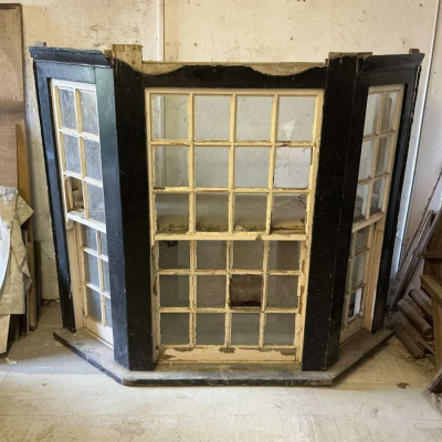 Victorian Bay Window.  Boxed Sash.