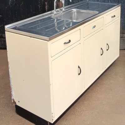 1950s “Anemone” kitchen sink unit 