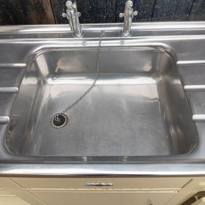 1950s “Anemone” kitchen sink unit 