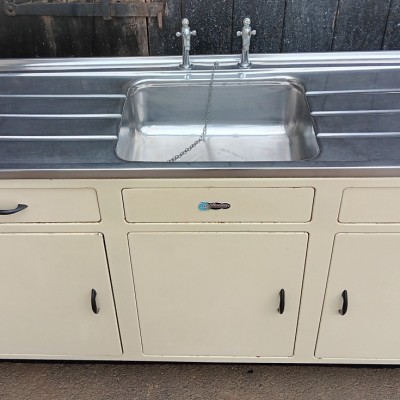 1950s “Anemone” kitchen sink unit 