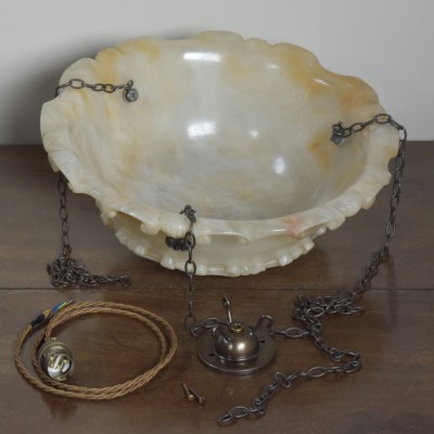 Scroll & Shell Alabaster Plafonnier