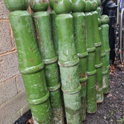 Heavy Cast Iron Ball Top Bollards