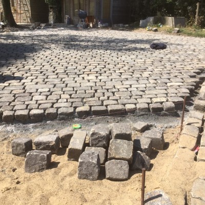 Reclaimed Yorkshire stone cobbles/Setts