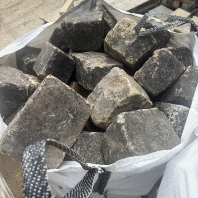 Reclaimed Yorkshire stone cobbles/Setts