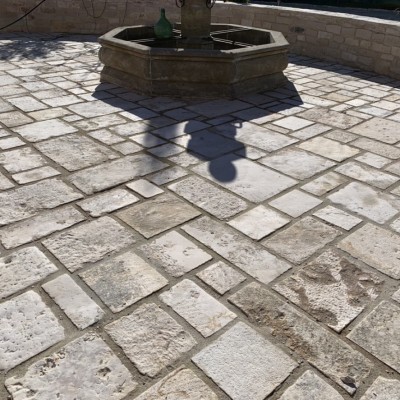 Reclaimed French Flagstone limestone 