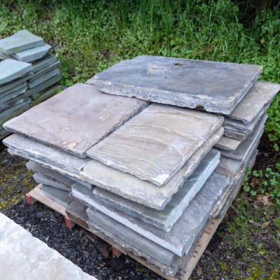 Reclaimed Yorkstone Paving RWI-9976