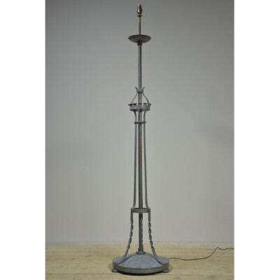 castellated-floor-lamp-1-kpb.jpg
