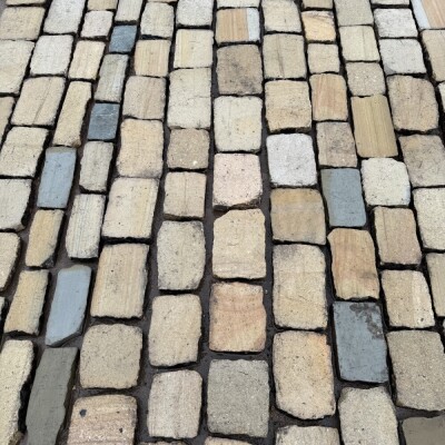 Reclaimed Sawn Yorkshire Stone Cobble Tops - Per SQM