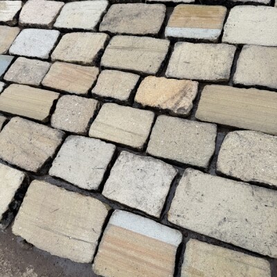 Reclaimed Sawn Yorkshire Stone Cobble Tops - Per SQM