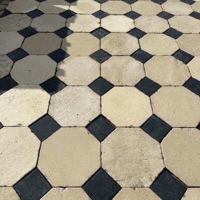 French Octagonal limestone in Cabochon 