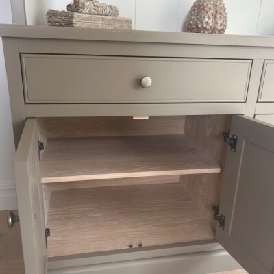 Bespoke dresser