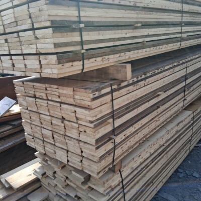 Reclaimed floorboards 5 3/4 inch wide