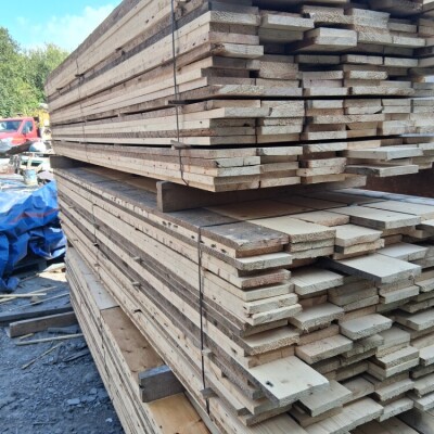 Reclaimed floorboards 5 3/4 inch wide