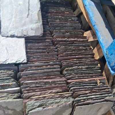 Reclaimed welsh slates 16"x8"