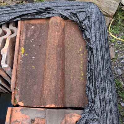 Double roman clay tiles