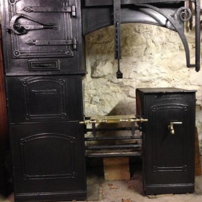 Kitchen Range