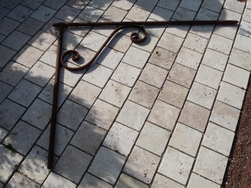 Antique &amp; Reclaimed potence en fer forge / antique wrought iron support