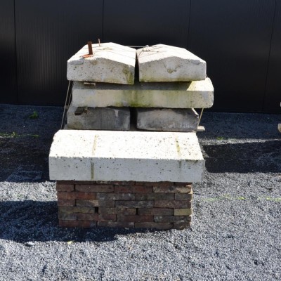 dessus de mur pierre - antique reclaimed limestone wall tops POA