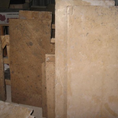 Dalle de Bourgogne Antique Reclaimed Stock 160 m2. for sale cut 3 cm (1,2 inch.)